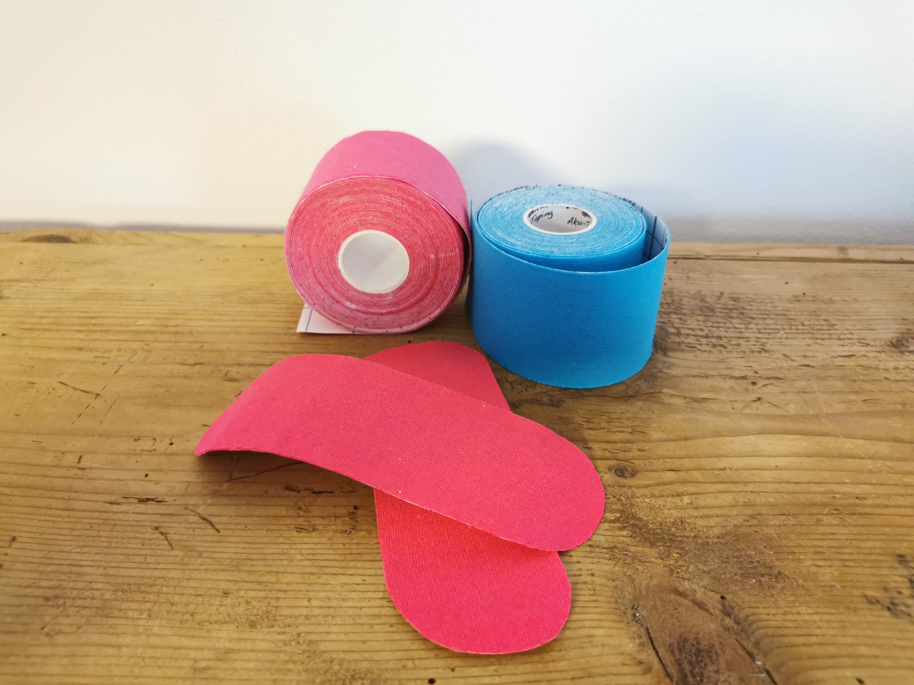 Hebamme Christina Becker bietet Kinesiotaping an